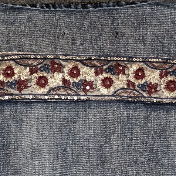 Desigual Embroidered Exotic Denim Jacket - Picture 7 of 11